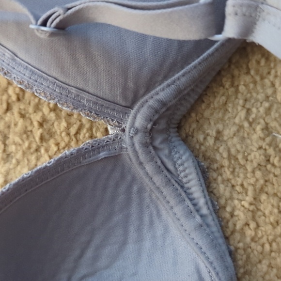 Motherhood Maternity Intimates Lace Nursing Bra No Wires Size 34D - Picture 6 of 10